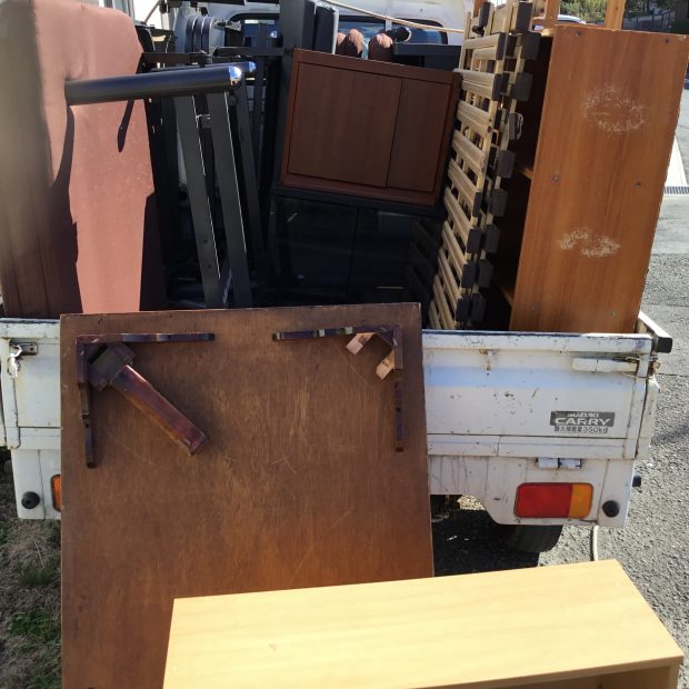 【豊川市】軽トラック1台程度の不用品回収☆変更した不用品の量や内容に合わせ、安くなった料金にお喜びいただけました!