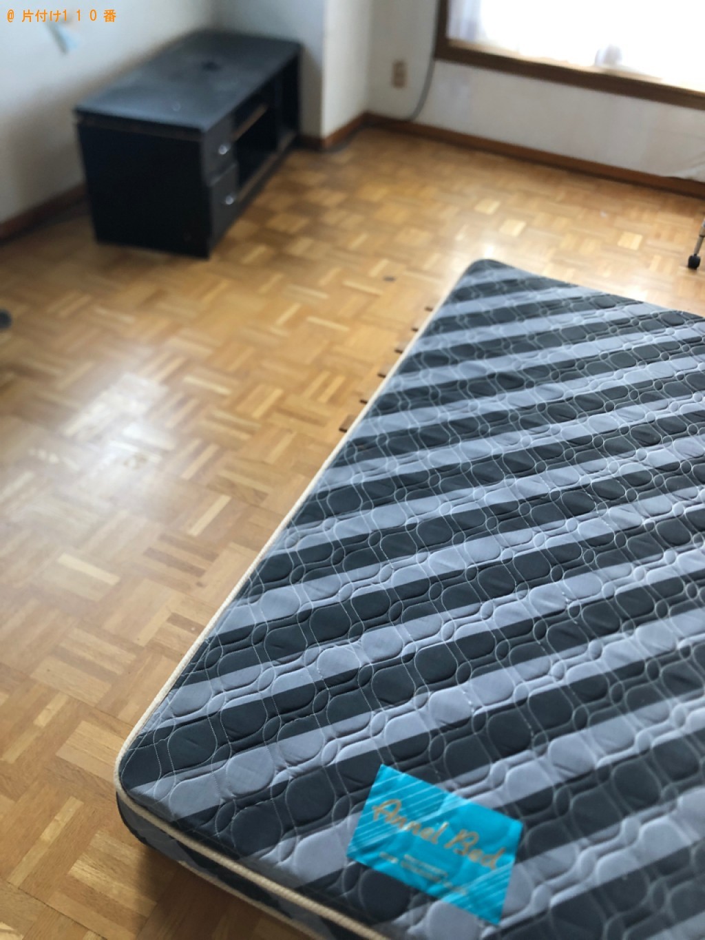 【豊田市】本棚、マットレス付きシングルベッド、椅子等の回収